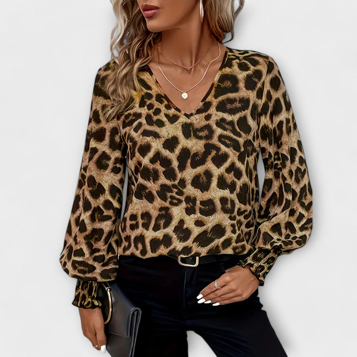 Stylová halenka s leopardím vzorem