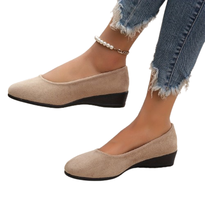 Éliane – Pohodlné baleríny na klínovém podpatku
