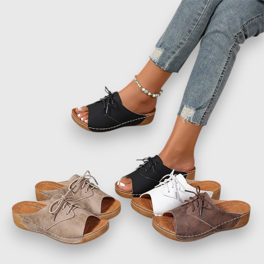 Saskia – Vintage stylové sandály