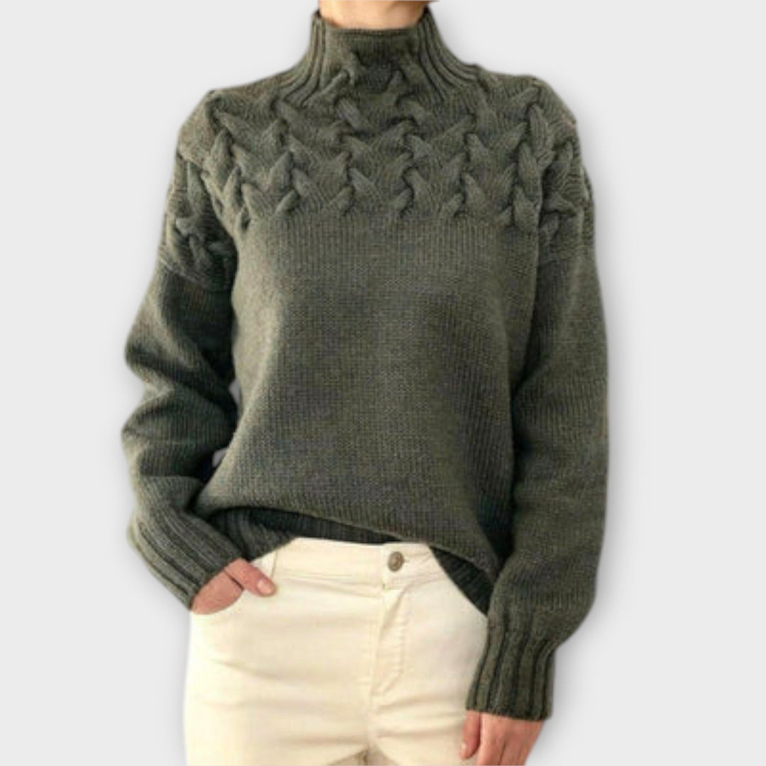 Eva – Dámský svetr s copánkovým vzorem a stojáčkem