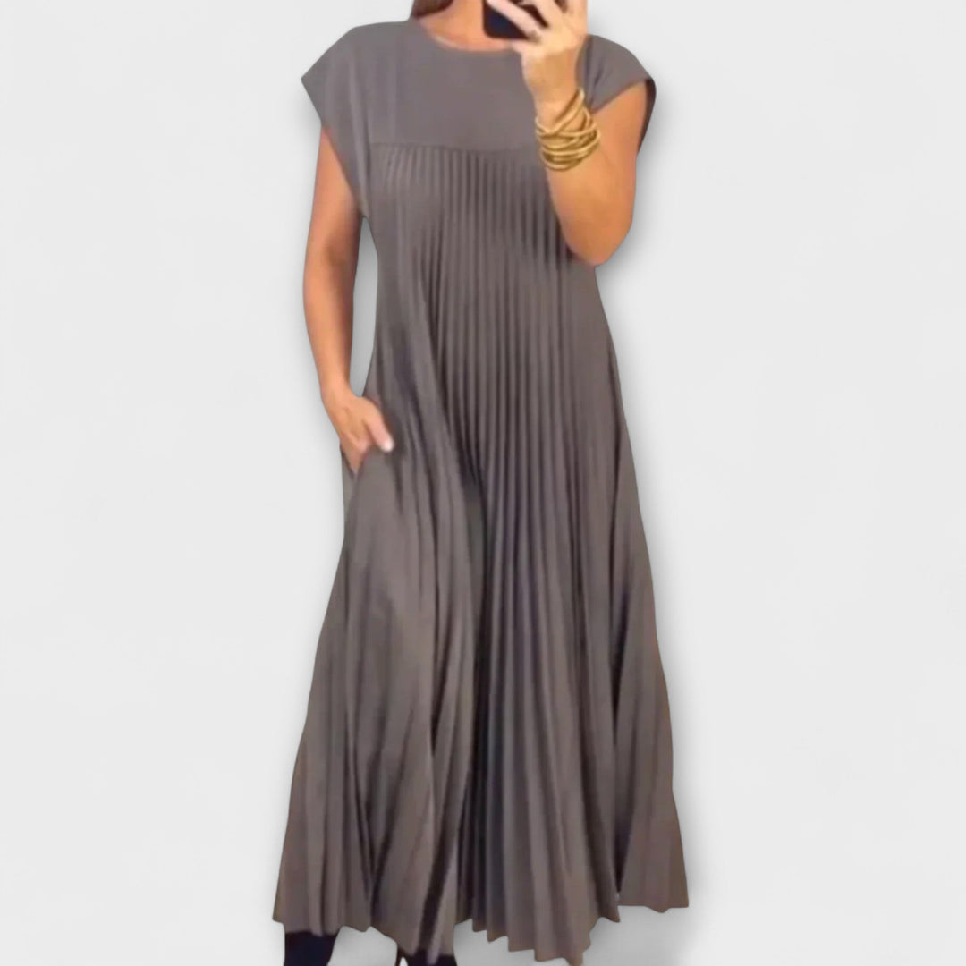 Zairelle – Elegatní plisované šaty