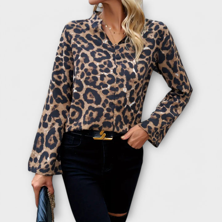 Lässige Leo-Bluse mit výstřihem